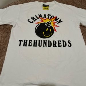 CHINATOWN MARKET x THE HUNDREDS T-SHIRT MED